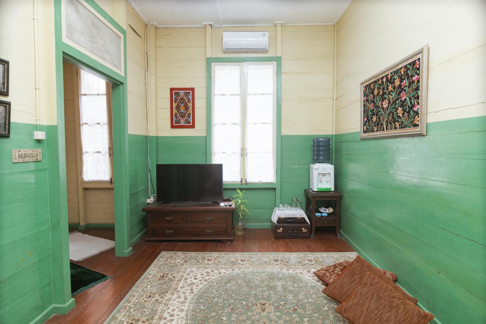 Rumah Nizar Букитинги Екстериор снимка